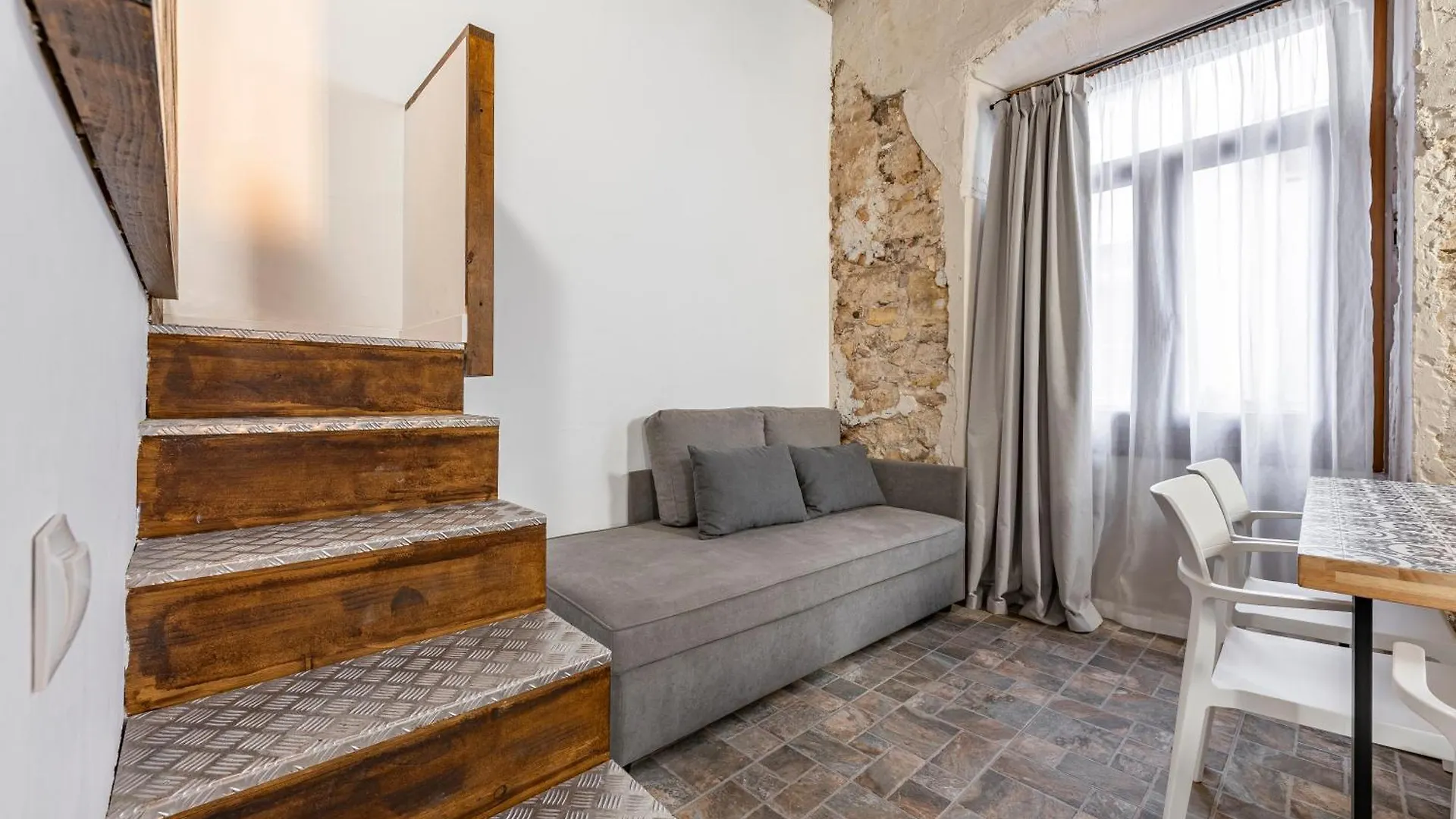Old Town Experience Central Apartment Tarragona 0*,  Španělsko